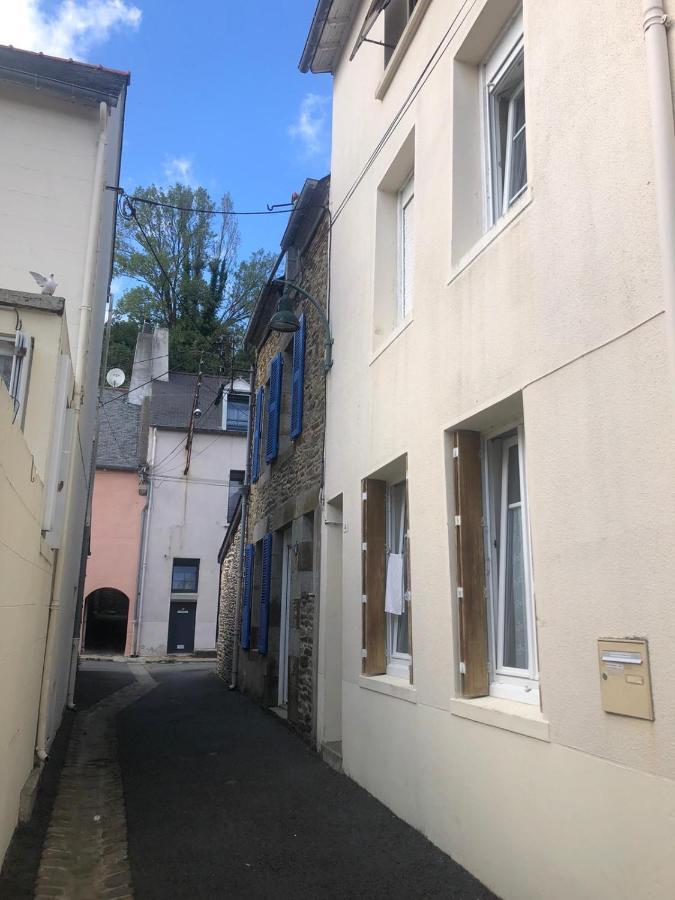Appartement Rue Nationale - Port De La Houle Cancale Exterior photo